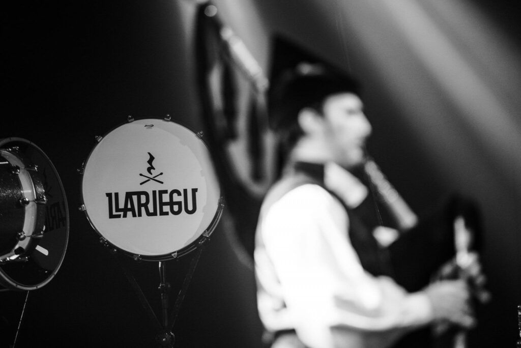 LLARIEGU